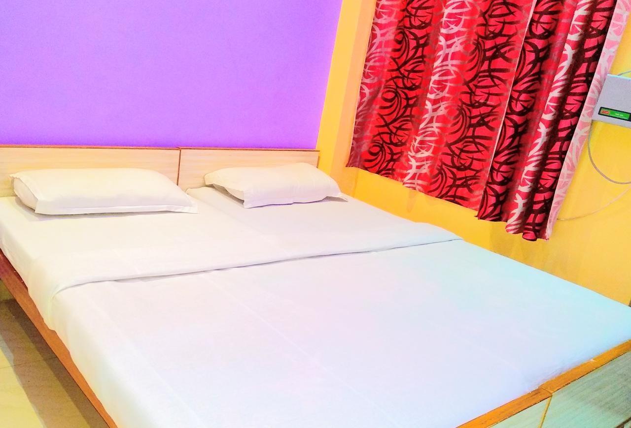 Shree Sai Paying Guest House Varanasi Bagian luar foto
